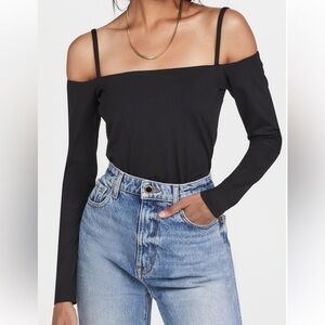 Susana Monaco Cold Shoulder Top in Caviar Size Small (tags on/never worn)